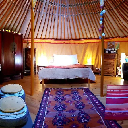 La Yourte Aux Bambous En Cevennes *